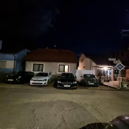 Hostel Mlinar Бихач Экстерьер фото