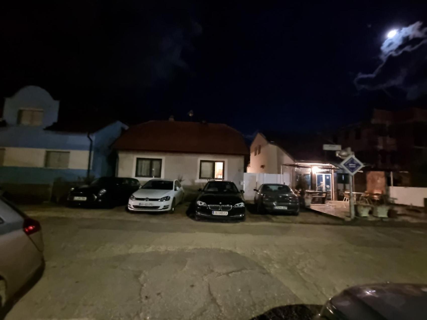 Hostel Mlinar Бихач Экстерьер фото